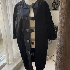 Bow jacket